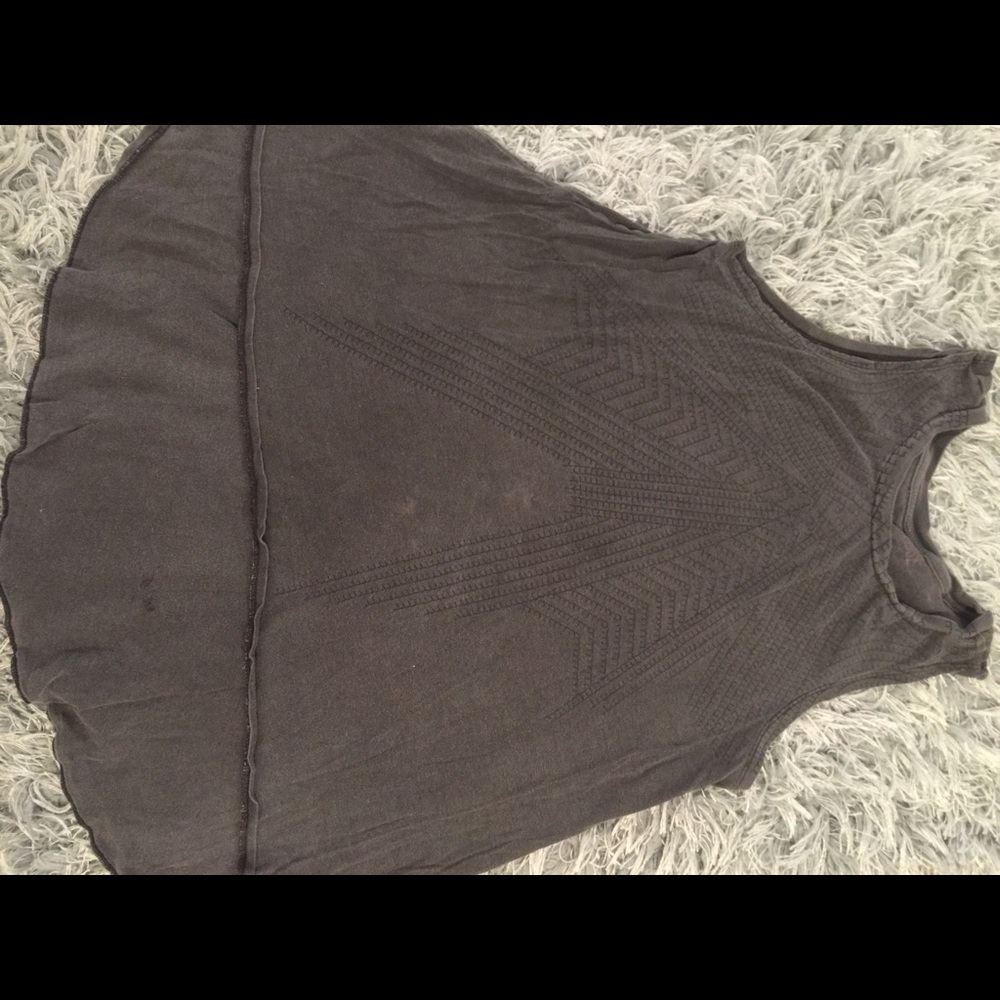 AmuseSociety grey patterned tank